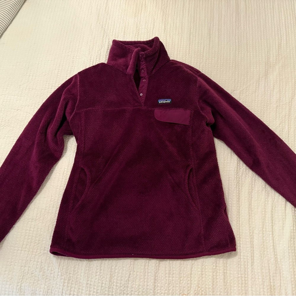 Patagonia Women's Burgundy Fleece Pullover